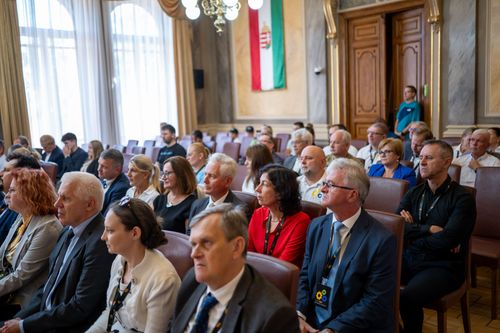 Együttműködések a szakképzett munkaerőért - Szakmai konferencia a szakMAfesten