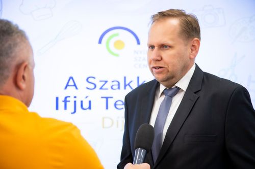 szifjt26-023.jpg